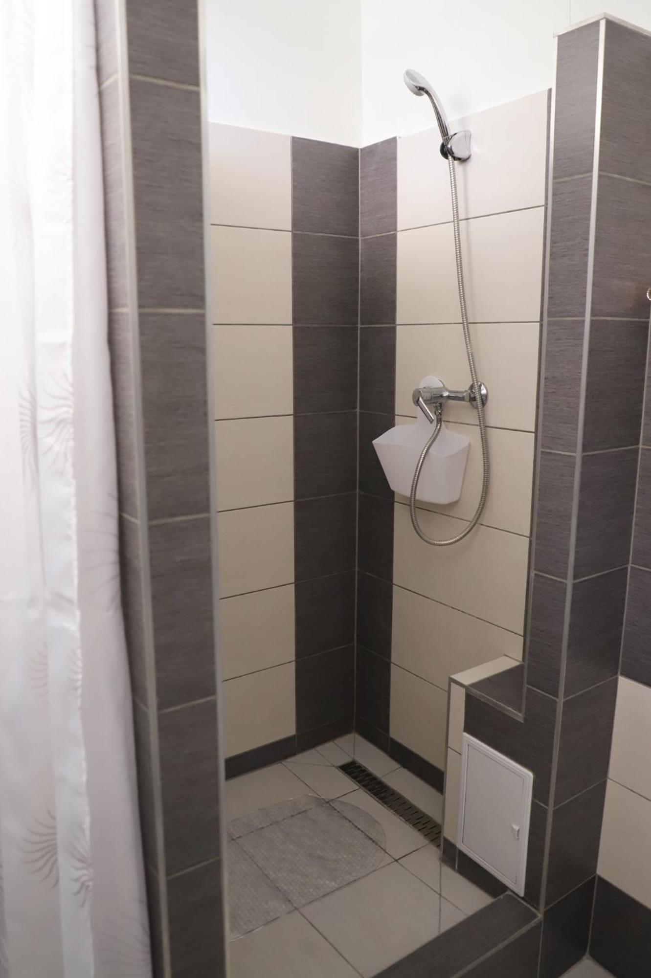 Ueveghid Apartman Sátoraljaújhely Εξωτερικό φωτογραφία